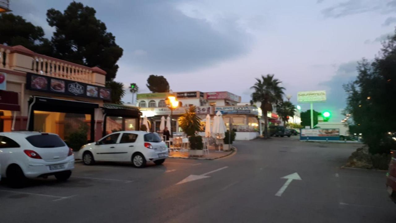 El Paraiso Golf Y Playa Estepona Bagian luar foto